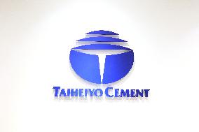 Taiheiyo Cement signboard and logo